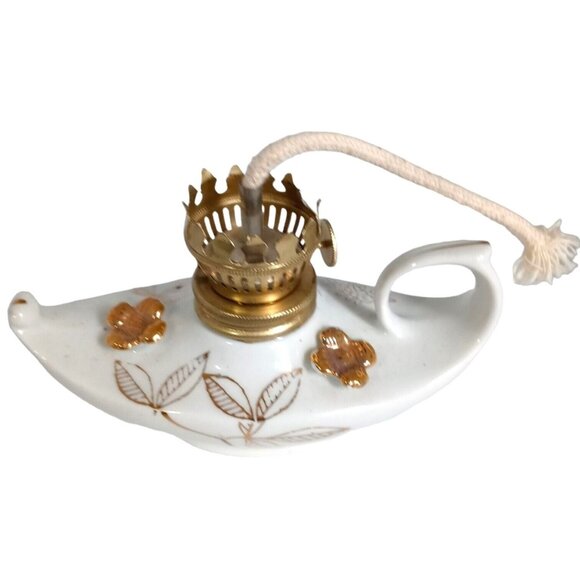 Vintage Porcelain Genie Oil Lamp Aladdin Style Mini White Gold - Picture 1 of 9